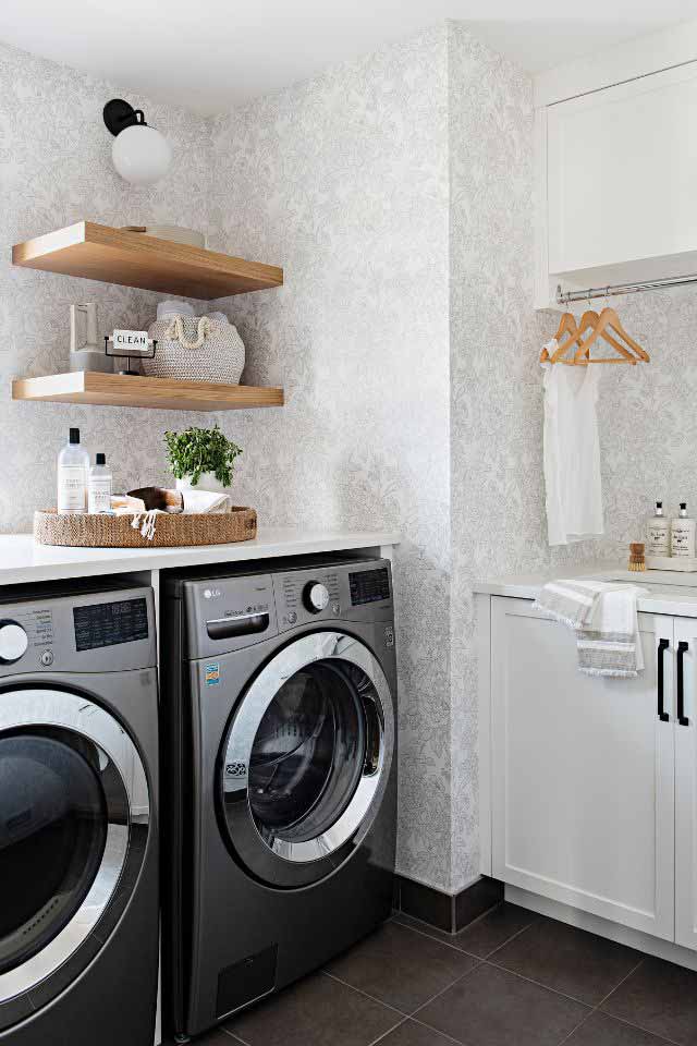 washer and dryer with grey wallpaper